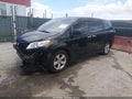 2018 Toyota Sienna — photo 2 of 17 | VIN 5TDZZ3DCXJS958659