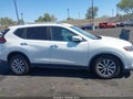 2018 Nissan Rogue — photo 14 of 18 | VIN KNMAT2MT3JP607207