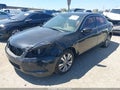 2010 Honda Accord — photo 2 of 17 | VIN 1HGCP2F35AA145991