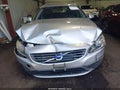 2015 Volvo V60 — photo 12 of 16 | VIN YV140MEK7F1260900