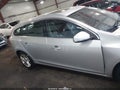 2015 Volvo V60 — photo 13 of 16 | VIN YV140MEK7F1260900