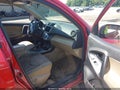 2011 Toyota RAV4 — photo 5 of 21 | VIN 2T3BF4DV5BW140547