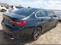 2019 BMW 3 Series — photo 4 of 16 | VIN WBA5R1C55KAK07776