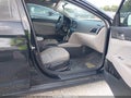2017 Hyundai Elantra — photo 5 of 12 | VIN 5NPD74LF2HH100443
