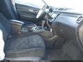 2015 Nissan Rogue — photo 5 of 13 | VIN 5N1AT2MT1FC806251