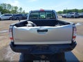 2010 Toyota Tacoma — photo 16 of 18 | VIN 5TENX4CN5AZ686893
