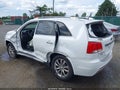 2013 Kia Sorento — photo 3 of 11 | VIN 5XYKWDA23DG322338