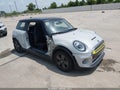 2021 Mini Hardtop — photo 1 of 18 | VIN WMWXP3C03M2P23579