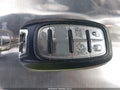 2018 Chrysler Pacifica — photo 11 of 16 | VIN 2C4RC1FG9JR103479