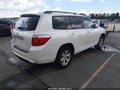 2010 Toyota Highlander — photo 4 of 16 | VIN 5TDKK3EH4AS007373