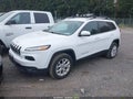 2018 Jeep Cherokee — photo 2 of 16 | VIN 1C4PJMCB3JD528660
