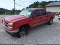 2006 Chevrolet Silverado 1500 — photo 2 of 16 | VIN 2GCEK13V661314262