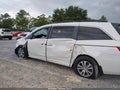2016 Honda Odyssey — photo 19 of 21 | VIN 5FNRL5H68GB093981