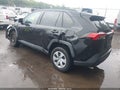 2020 Toyota RAV4 — photo 3 of 16 | VIN 2T3F1RFV1LW097997