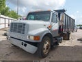 2001 International 4000-Series — photo 2 of 16 | VIN 1HTSCAAL41H386779