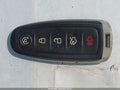 2016 Lincoln MKS — photo 11 of 18 | VIN 1LNHL9DK2GG602681