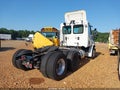 2013 Freightliner Cascadia 113 — photo 4 of 17 | VIN 1FUJGBDV1DLBW4035