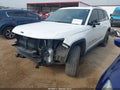 2024 Jeep Grand Cherokee — photo 2 of 19 | VIN 1C4RJHAG0RC103588