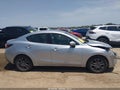 2019 Toyota Yaris — photo 13 of 16 | VIN 3MYDLBYV2KY505293