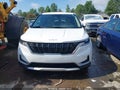 2024 Kia Carnival — photo 13 of 17 | VIN KNDNB4H36R6445343