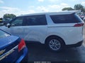 2024 Kia Carnival — photo 15 of 17 | VIN KNDNB4H36R6445343
