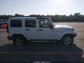 2013 Jeep Wrangler Unlimited — photo 13 of 16 | VIN 1C4BJWEG2DL550139
