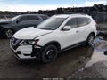 2017 Nissan Rogue Sport — photo 2 of 22 | VIN JN8AT2MT4HW137838