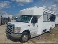 2015 Ford E-350 — photo 2 of 14 | VIN 1FDEE3FL8FDA29074