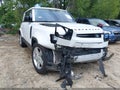 2020 Land Rover Defender — photo 17 of 21 | VIN SALEPEEU6L2021401