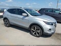 2020 Nissan Rogue Sport — photo 1 of 16 | VIN JN1BJ1CV6LW253783