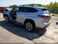 2022 Toyota Highlander — photo 3 of 22 | VIN 5TDYZRAHXNS118904