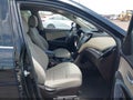 2017 Hyundai Santa Fe — photo 5 of 17 | VIN 5NMZU3LB4HH029684