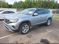 2021 Volkswagen Atlas — photo 2 of 19 | VIN 1V2JR2CAXMC570729
