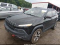 2015 Jeep Cherokee — photo 2 of 21 | VIN 1C4PJMBS1FW785376