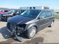 2016 Chrysler Town & Country — photo 2 of 17 | VIN 2C4RC1JG4GR150466