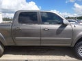 2006 Toyota Tundra — photo 13 of 16 | VIN 5TBET34156S500252