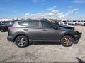 2018 Toyota RAV4 — photo 13 of 16 | VIN 2T3WFREV4JW419452