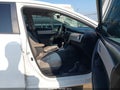 2018 Toyota Corolla — photo 5 of 17 | VIN 5YFBURHE8JP741392
