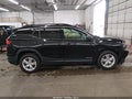 2019 GMC Terrain — photo 14 of 18 | VIN 3GKALTEV2KL384245