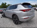 2022 Mitsubishi Outlander — photo 3 of 16 | VIN JA4J3TA82NZ073787