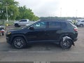2018 Jeep Compass — photo 14 of 16 | VIN 3C4NJDBB0JT178231
