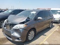 2013 Toyota Sienna — photo 2 of 16 | VIN 5TDDK3DC7DS067909