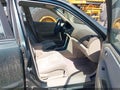 1999 Mazda 626 — photo 5 of 16 | VIN 1YVGF22E8X5882700