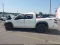 2022 Nissan Frontier — photo 14 of 17 | VIN 1N6ED1EK2NN604621