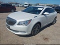 2015 Buick LaCrosse — photo 2 of 16 | VIN 1G4GF5G37FF138193