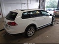 2017 Volkswagen Golf Alltrack — photo 4 of 16 | VIN 3VWH17AU0HM540299