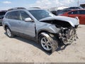 2013 Subaru Outback — photo 1 of 17 | VIN 4S4BRCJC3D3302908
