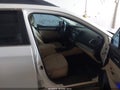 2016 Subaru Outback — photo 5 of 16 | VIN 4S4BSBCC7G3335491