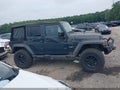 2016 Jeep Wrangler Unlimited — photo 13 of 16 | VIN 1C4BJWEG9GL194406