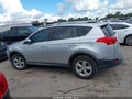 2013 Toyota RAV4 — photo 13 of 15 | VIN 2T3WFREV2DW012301